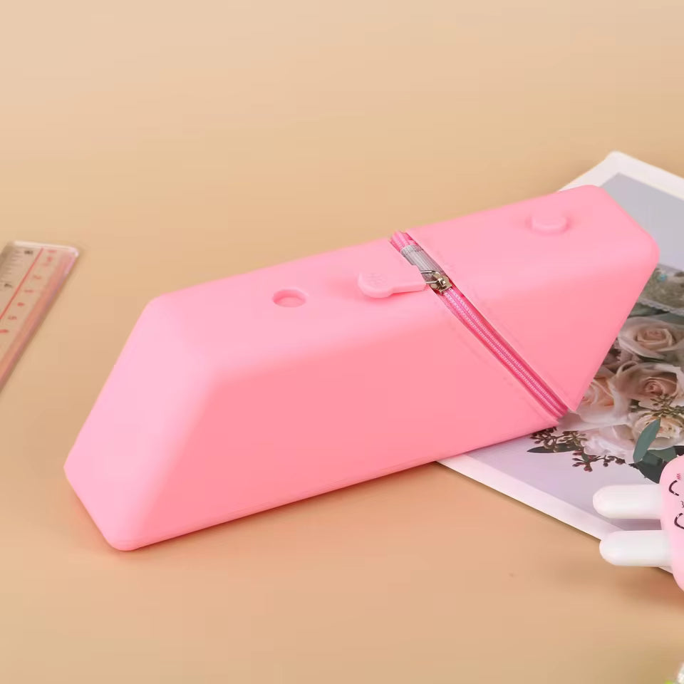 Elegant Silicone Pen Holder – Foldable Desk Organizer for Office & Study