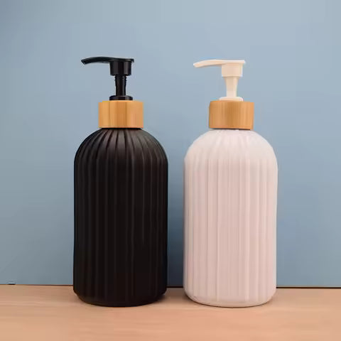 Leak-Proof Travel Soap Dispenser Bottle – Refillable PET Plastic Container for Shampoo, Body Wash & Lotion